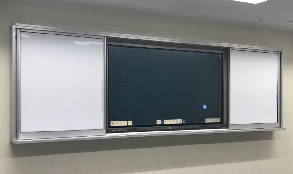 タッチモニター付スライド記憶黒板